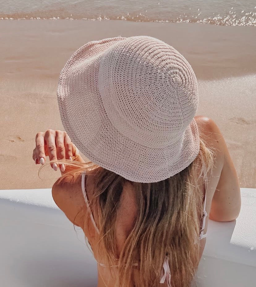 Capelina tipo tejida