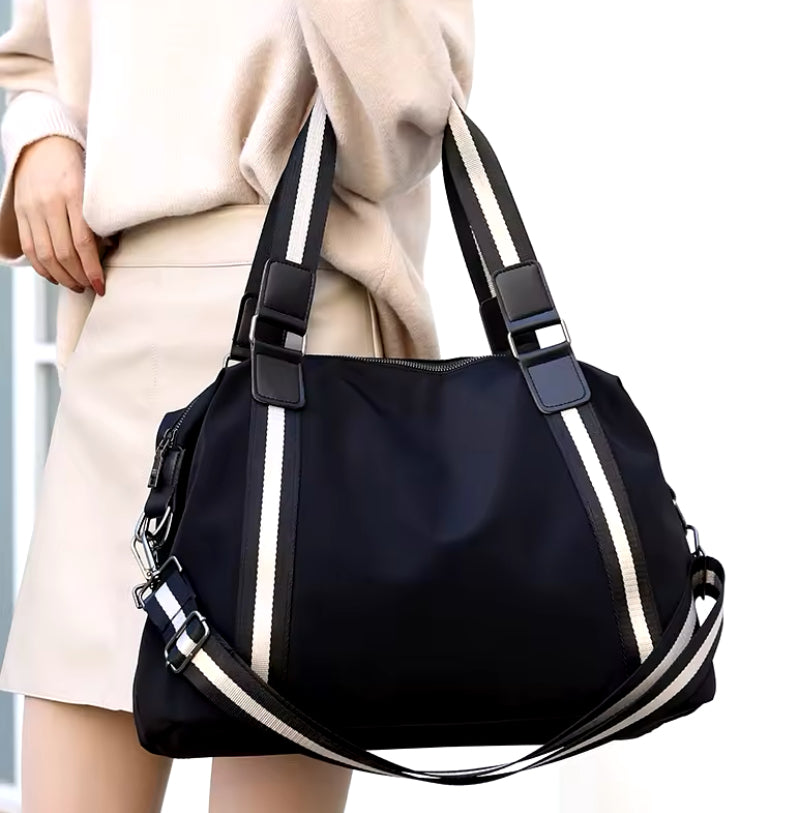 Bolso cartera Liberia