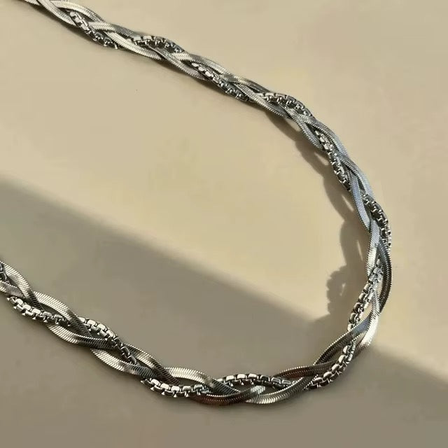Collar trenzado combinado