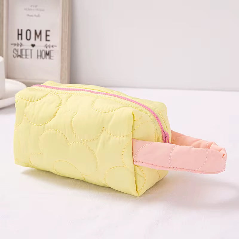 Estuché multifuncional