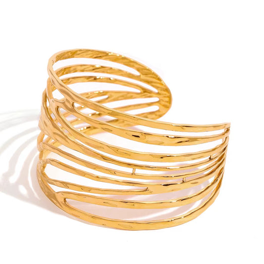 Brazalete ancho trabajado