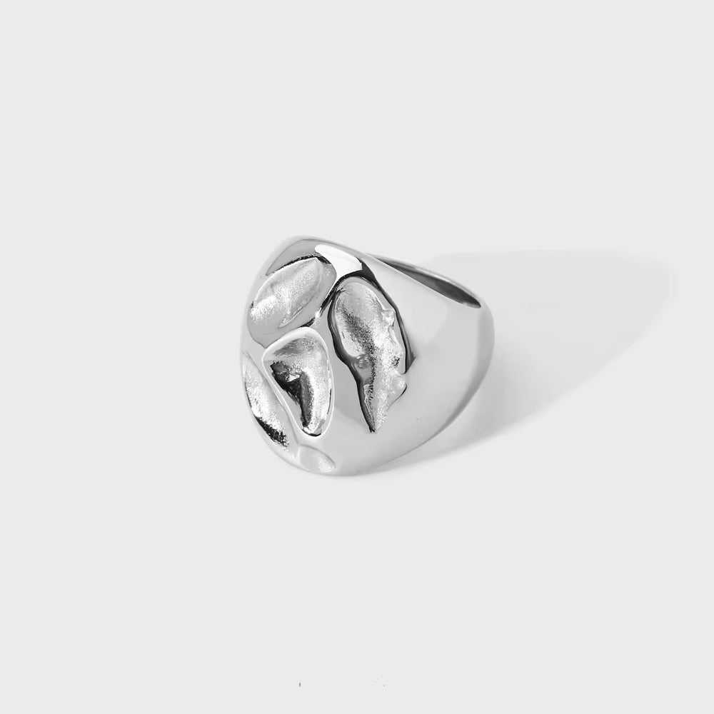 Anillo machacado