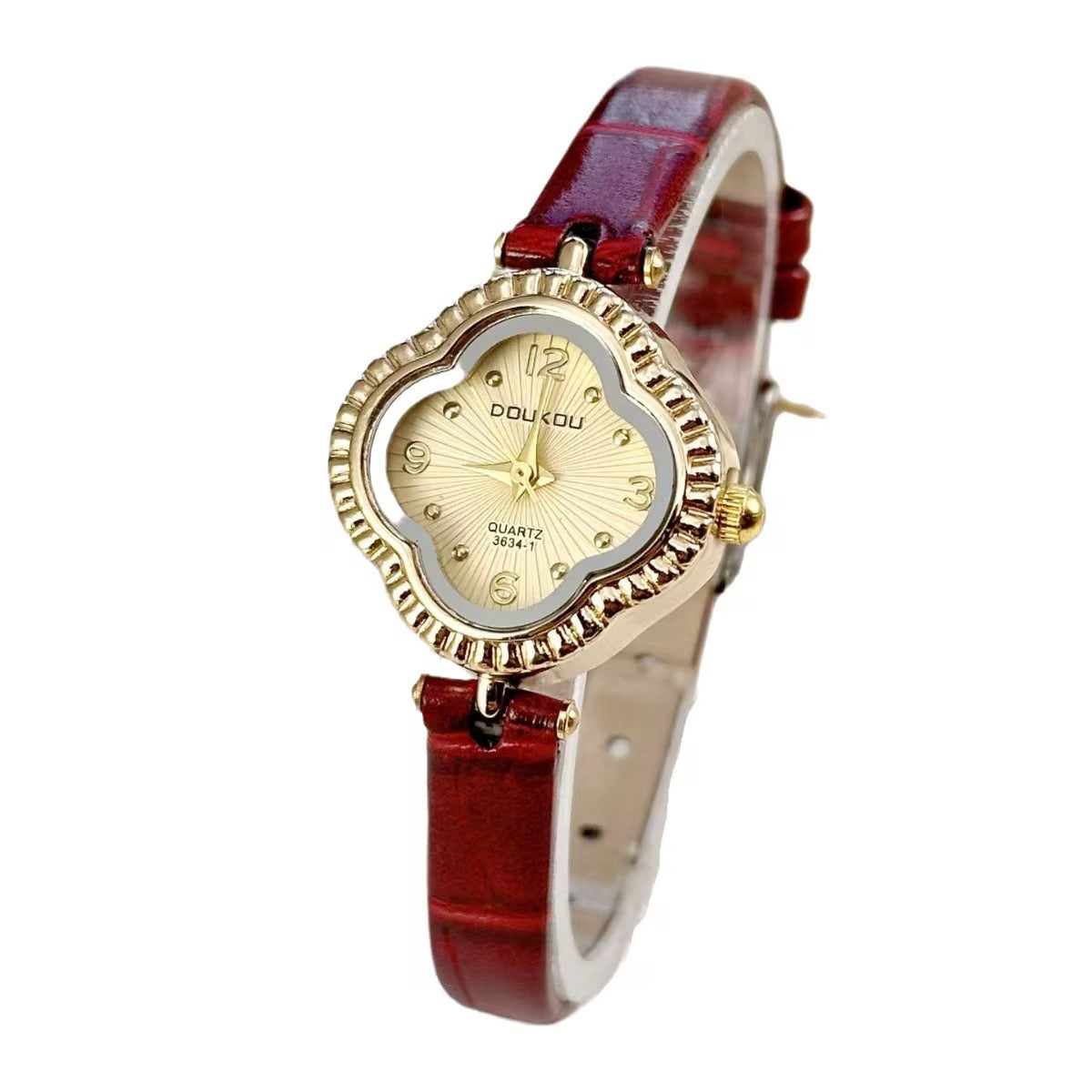Reloj Trebol malla cuerina