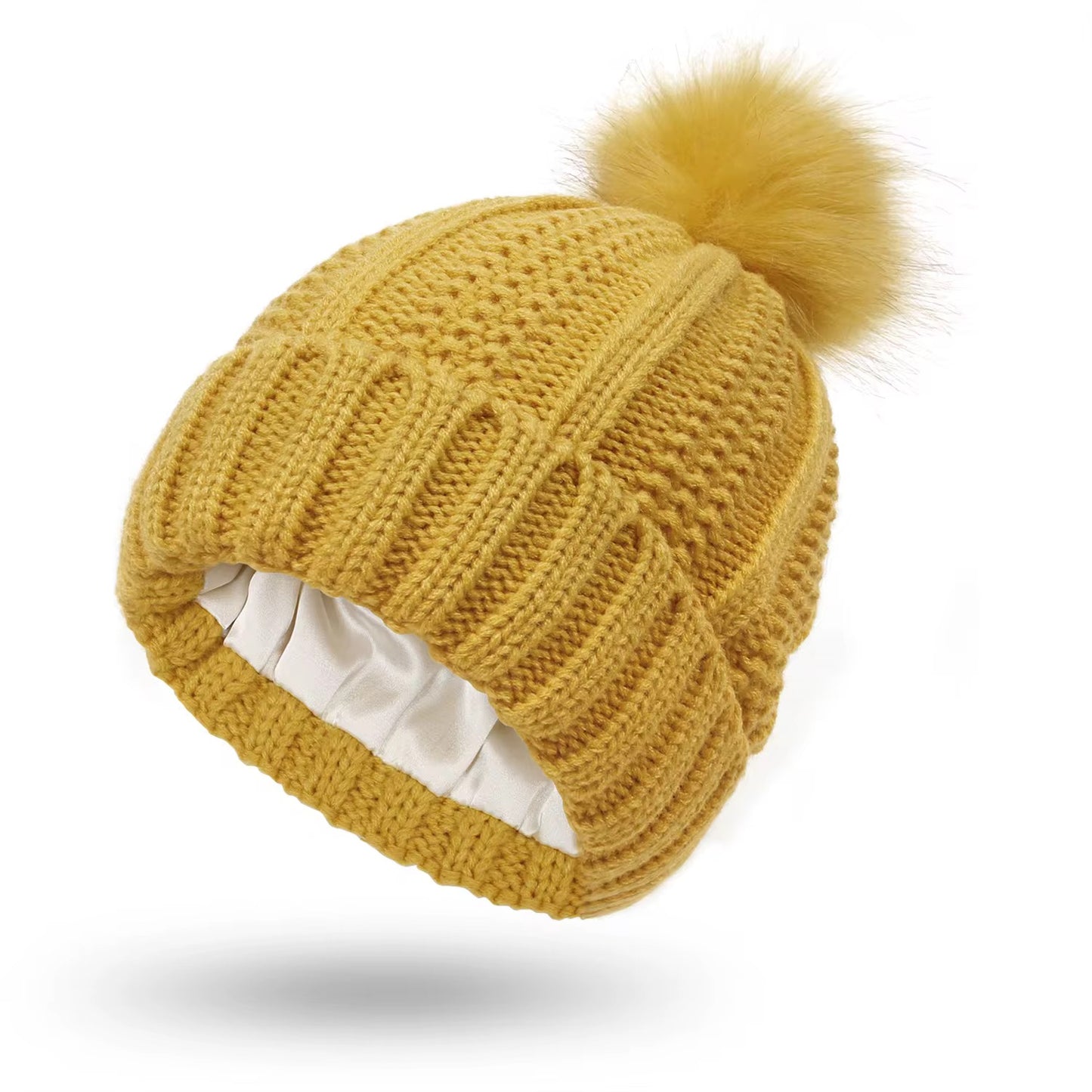 Gorro forrado en satén